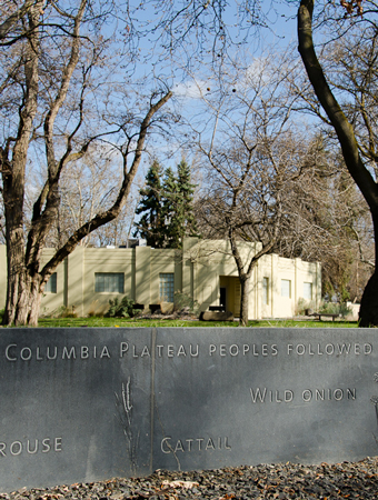 Maya Lin Confluence artwork and Sacajawea Interpretive Center